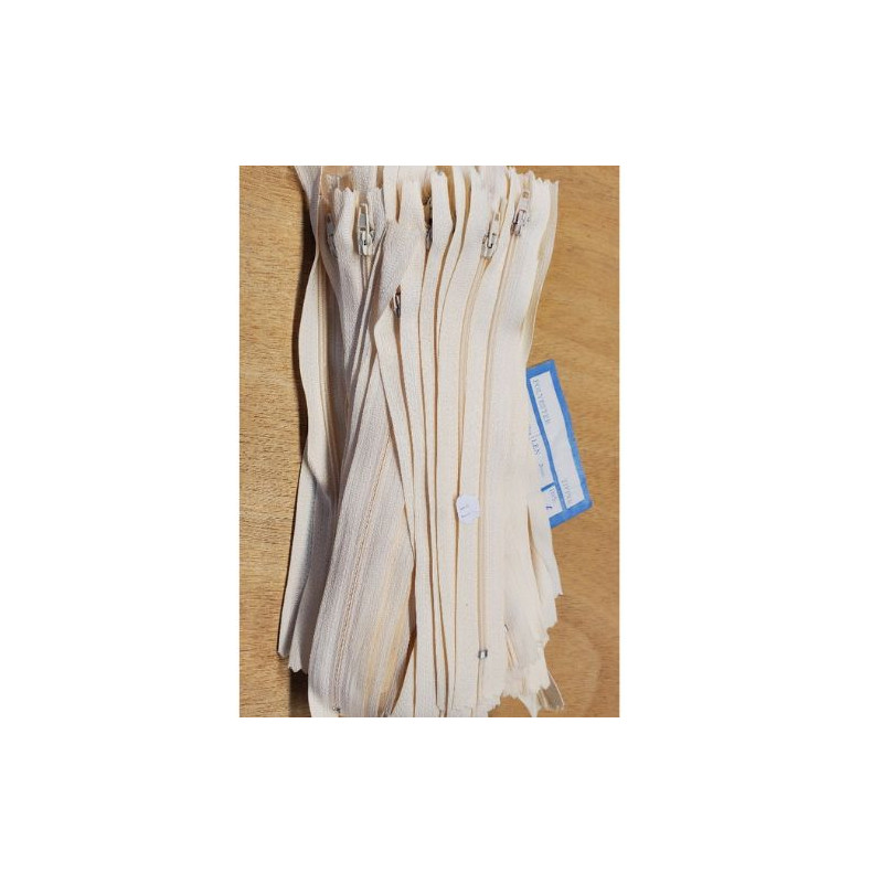 DESTOCKAGE  DE 100 FERMETURE A GLISSIERE 20 CM