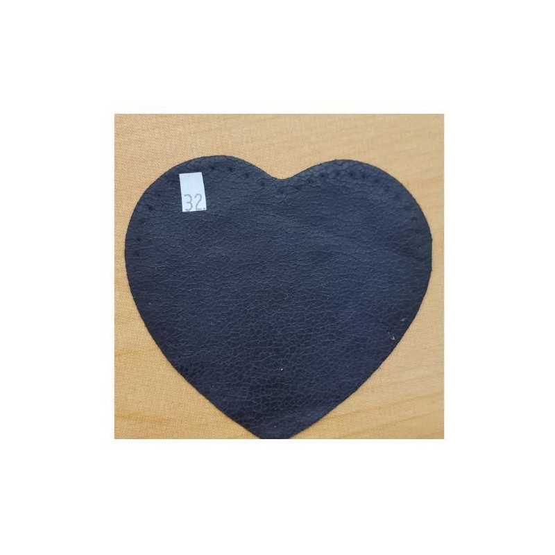 PETITE COUDIERE POLYESTER/ MOTIF COEUR LARGEUR 10 CM /HAUTEUR 10 CM