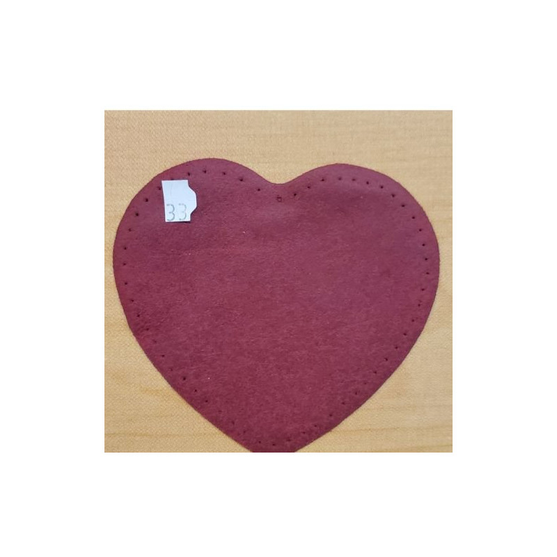 PETITE COUDIERE POLYESTER/ MOTIF COEUR LARGEUR 10 CM /HAUTEUR 10 CM