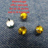 Déstockage – Lot de 25 Strass à Griffe Rond 0,6 cm – Vert, Jaune, Bleu