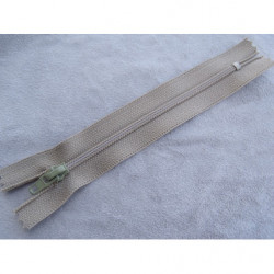 FERMETURE A GLISSIÈRE –12cm - CHÂTAIN CLAIR -NON SÉPARABLE