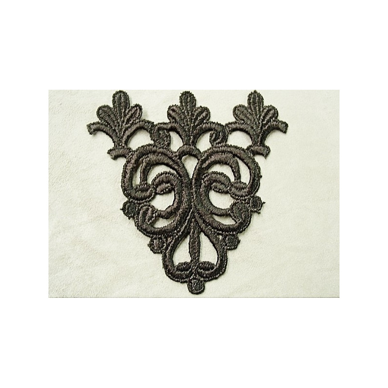 INCRUSTATION GUIPURE NOIR LARGEUR: 12 cm sur  HAUTEUR 12  cm  