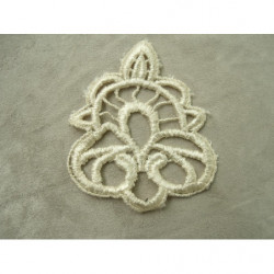  HAUTEUR: 10 cm sur LARGEUR: 8 cm
