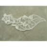 INCRUSTATION BRODEE BLANC SUR ORGONZA
