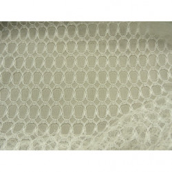 DENTELLE DE CALAIS-142cm- BLANC CASSEE