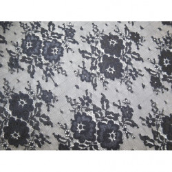 DENTELLE DE CALAIS-155cm- SURBRODE NOIR 