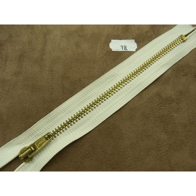 FERMETURE METALIQUE-18 cm-CREME