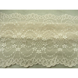 DENTELLE DE CALAIS-22 cm- saumon