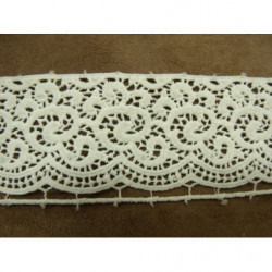 dentelle de calais blanc cassée 4.5 cm