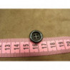 bouton acrylique noir  à 4 trous