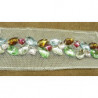 ruban strass multicolore monté sur voile blanc