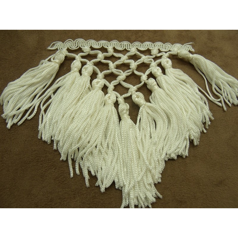application pompons blanc