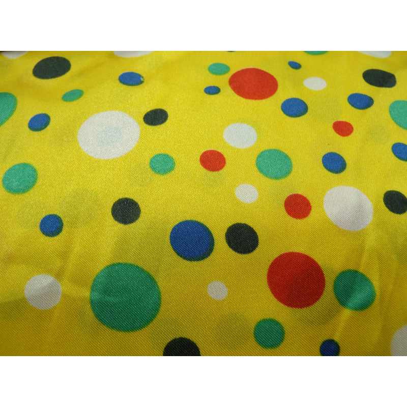 tissu satin jaune à pois multicolore