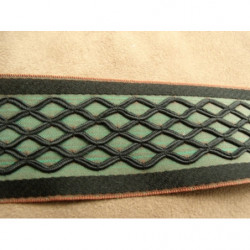 ruban fantaisie surbrodé vert 4 cm